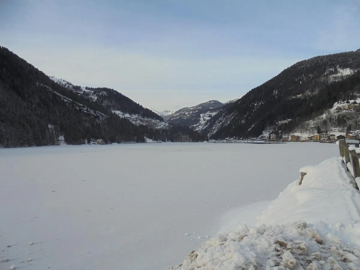 Hotel Alle Alpi Alleghe 3*,